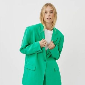 Minimum Arky Blazer in Deep Mint
Size 40